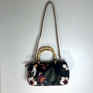 Relic Parrot Purse
